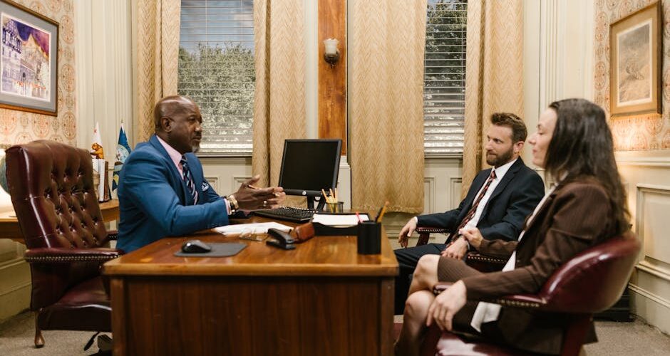 How to Choose the Right Lawyer for Your Case in 2026